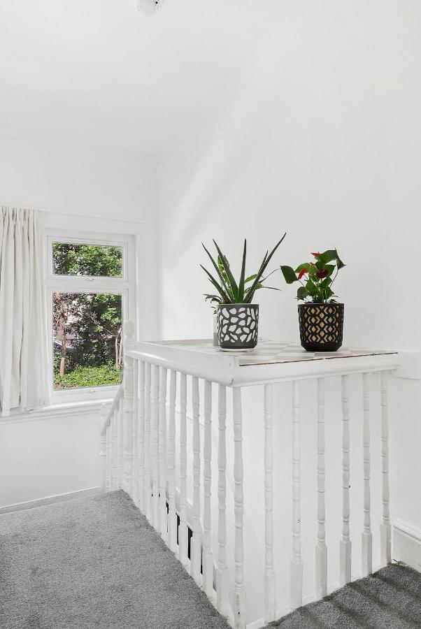 Stunning Victorian Property Near Canary Wharf! Casa vacanze Londra