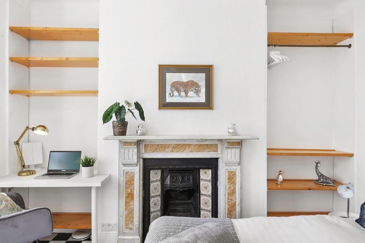 Stunning Victorian Property Near Canary Wharf! Londra